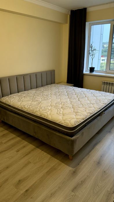 Кровать King-Size