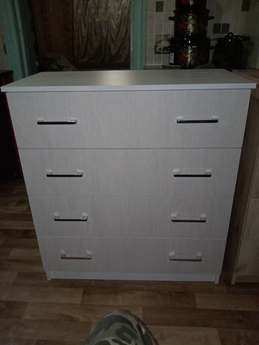 Продам комод новый