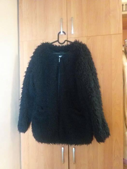 Меко ,пухкаво палтенце.