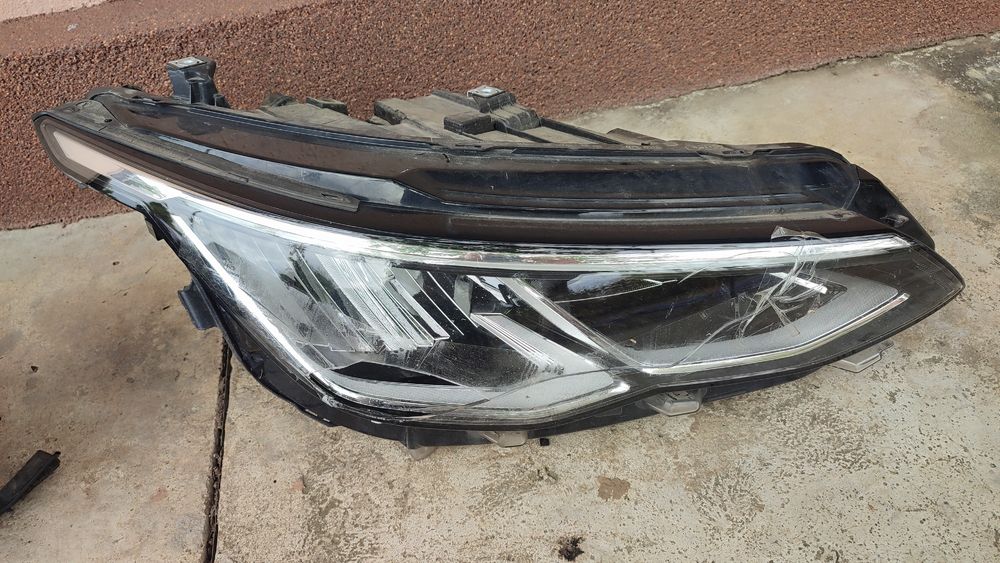 4  Faruri led modele noi