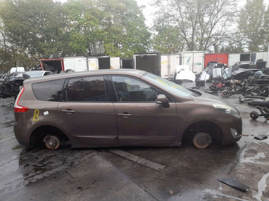 Renault Scenic 1.9 2008г. НА ЧАСТИ!