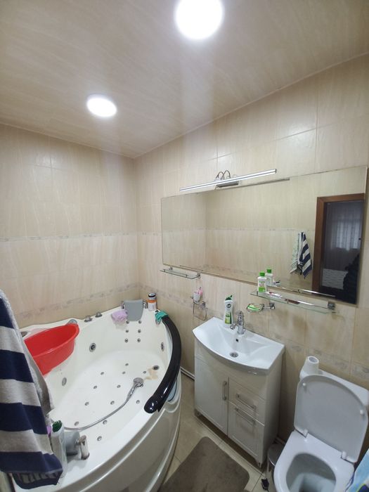 Аренда Квартира Себзор Закс Яшаш йоки офисга берилади