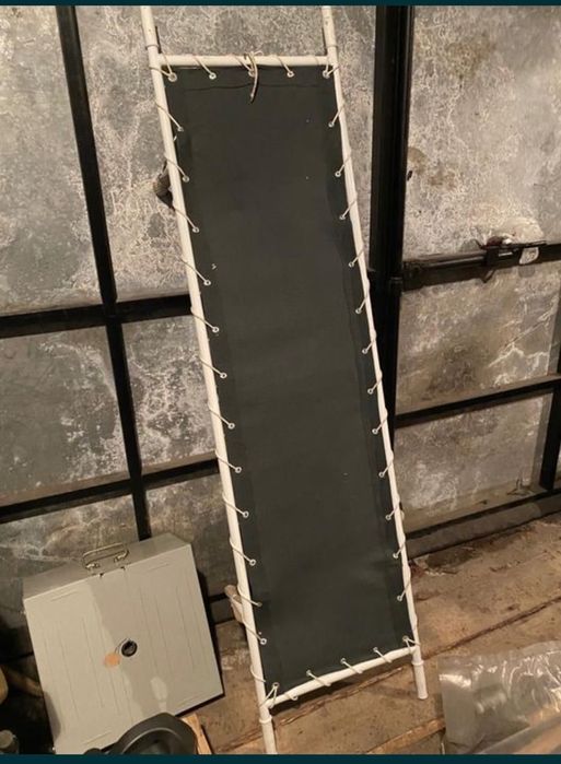 Носилки санитарные.