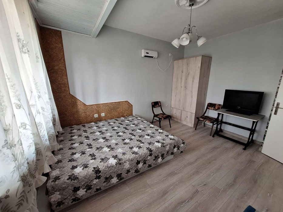 Дава се под наем Двустаен апартамент в Пловдив, Христо Смирненски - 65 кв.м за 509.49 € - Снимка #2