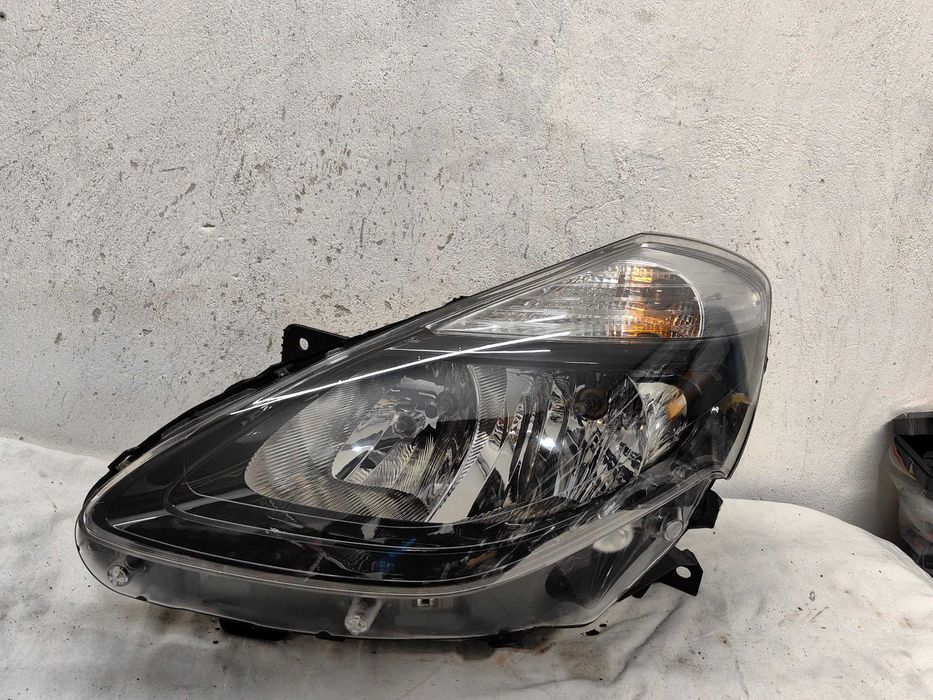 Оригинален фар Рено Клио Renault Clio