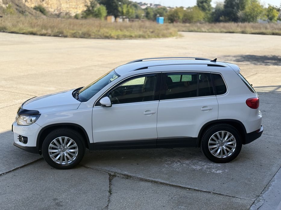 VOLKSWAGEN Tiguan 2012 — imagine 4
