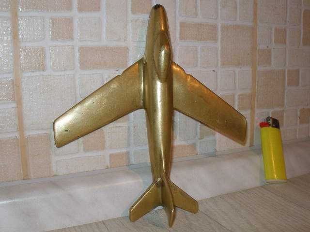 .Бронзов Самолет.