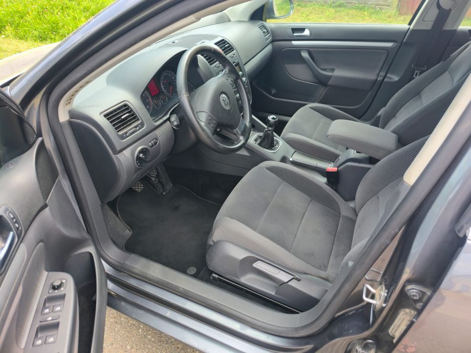 VW Golf V*2009* 1,4 benzina