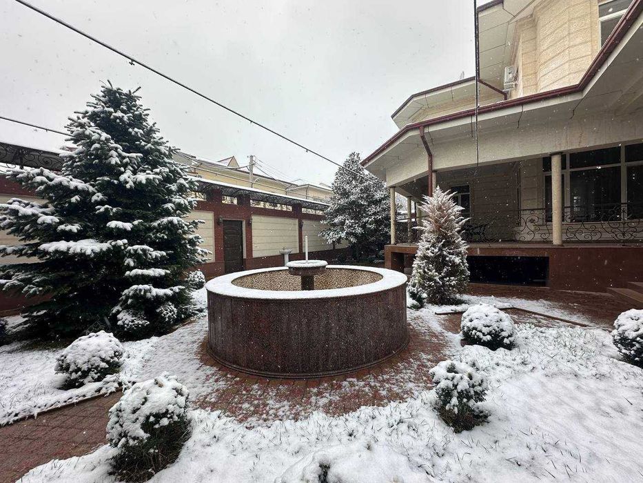 Улица Никитина
метро буюк ипак йули