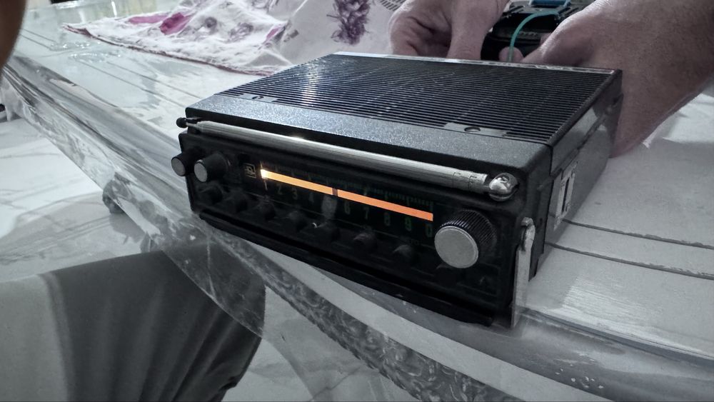 Радиоприемник урал 2, москвич 412