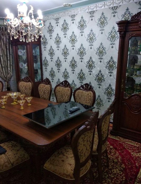 Продаётся квартира Юнусабад 10кв 4/4/9