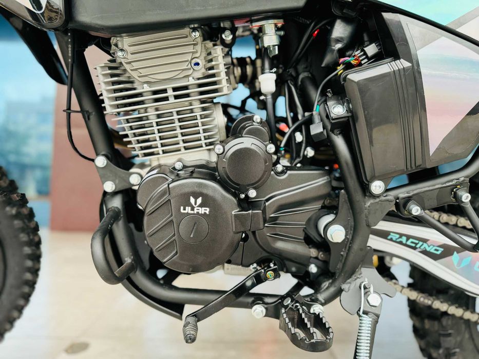 мотоцикл ULAR CB250F-M7 семей