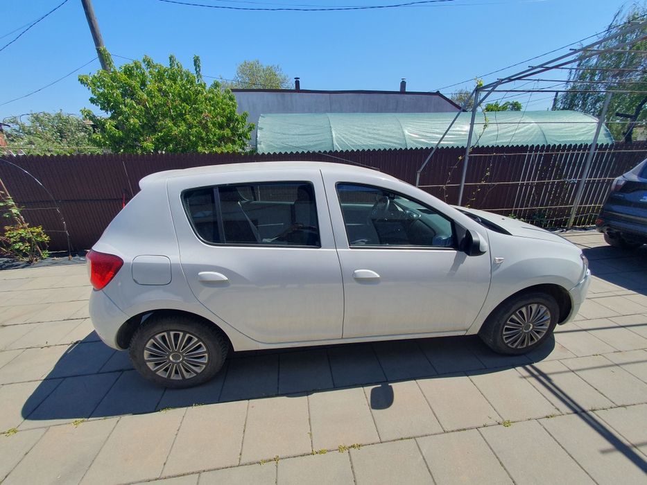 Vand Dacia Sandero 2013 unic proprietar