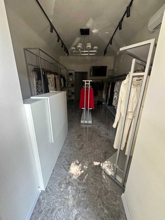 Срочно сдаётся коммерческое помещение на 1 линии Мирабадский Федорович