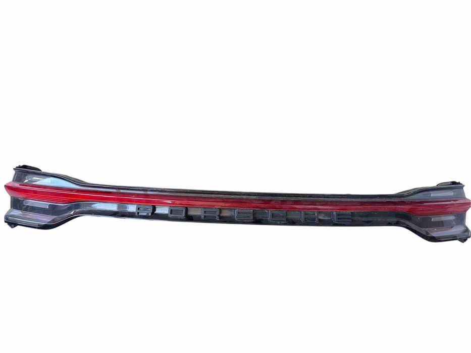 Porsche Macan 2022 Централен Стоп