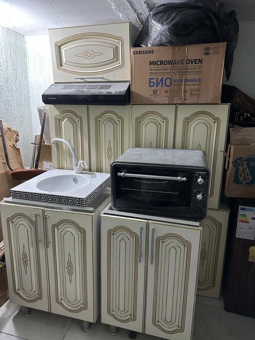 Продам кухонный гарнитур