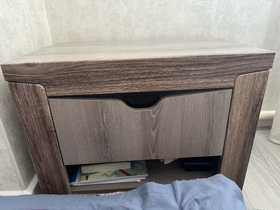 Мебель, тумбочка