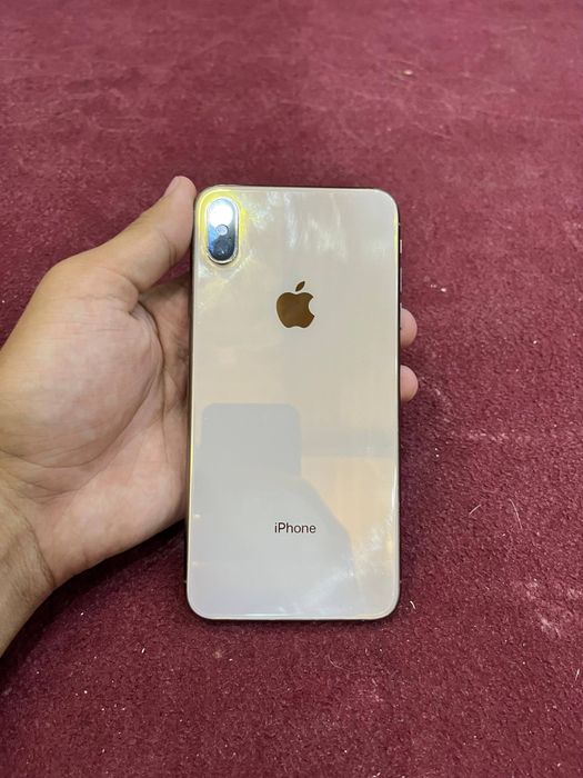 Iphone Xs max Yomkost 100 xotira 64