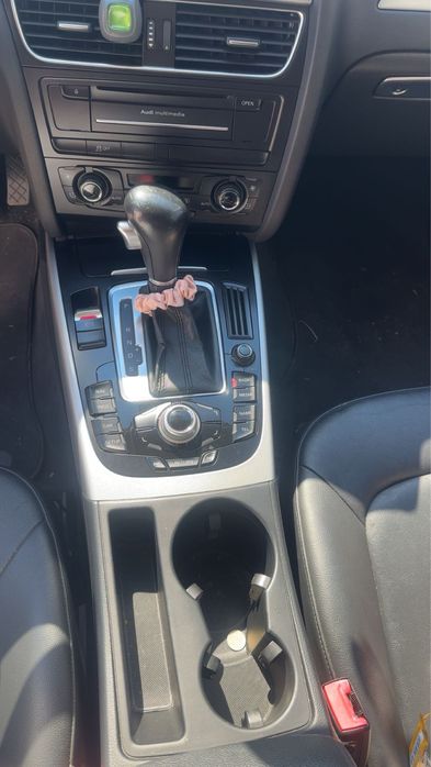 Продавам audi A4