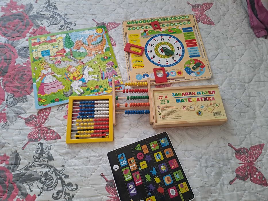 Пластмасови играчки