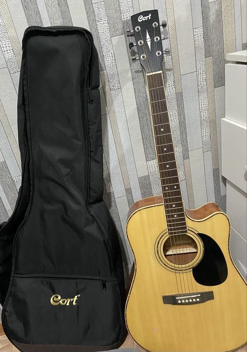 Гитара электроакустическая Cort бежевый