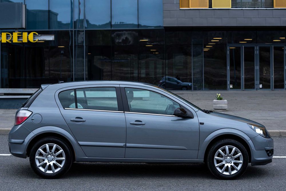 OPEL Astra 2004 — imagine 5