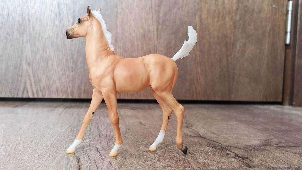 Колекционерски фигурки коне BREYER