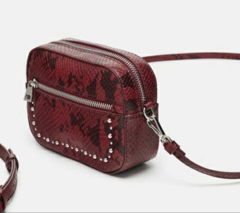 Малка червена чанта Zara