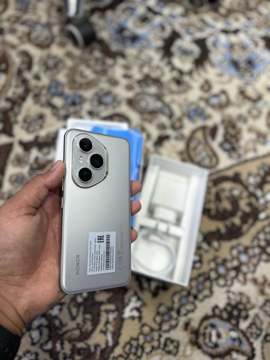Honor 400 pro 12/512 talik