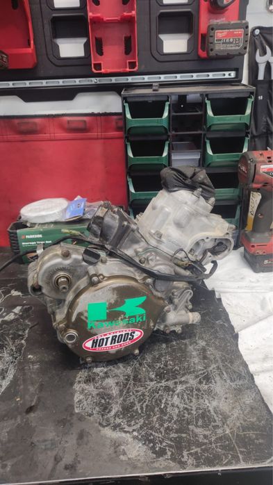 Ofer spre vânzare kawasaki kx 125 2008 refăcut coplet!
