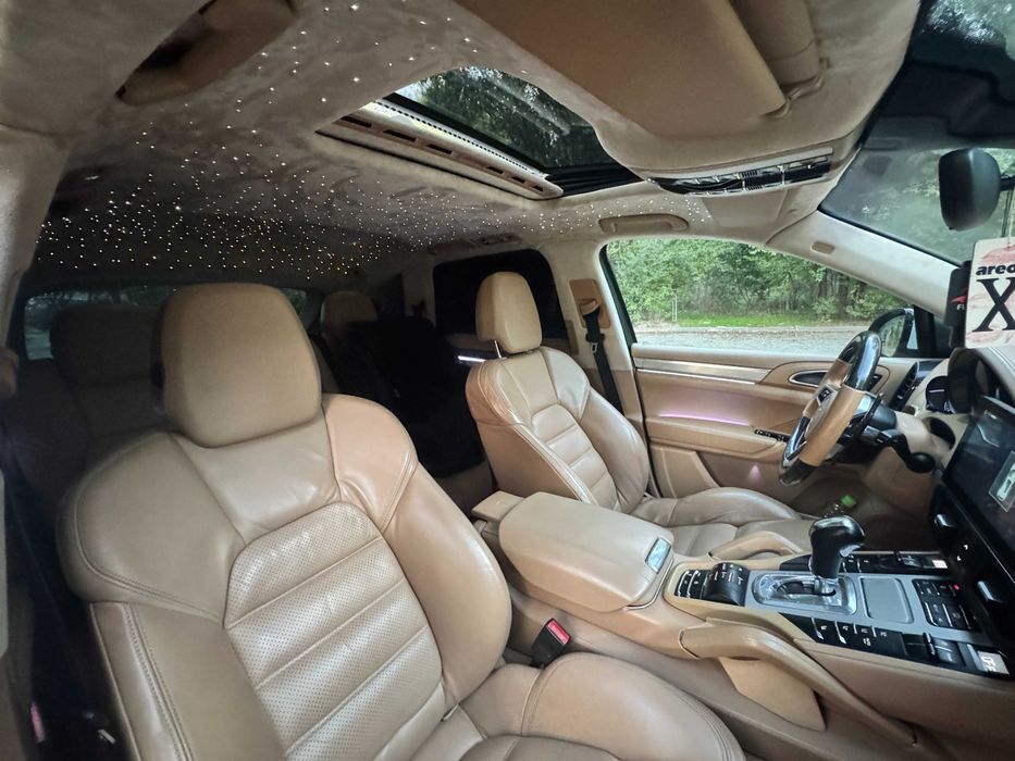 Porsche Cayenne 2011 Alb Perlat Jante 21 Trapa Pachet Maxton