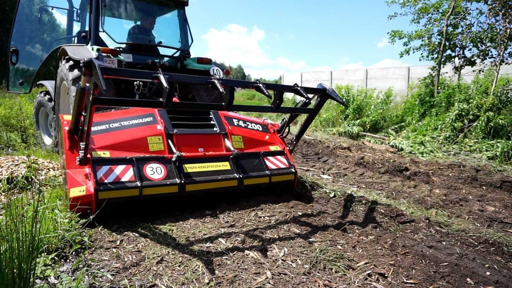 tocator forestier la tractor 150 cp, cu dinti widia