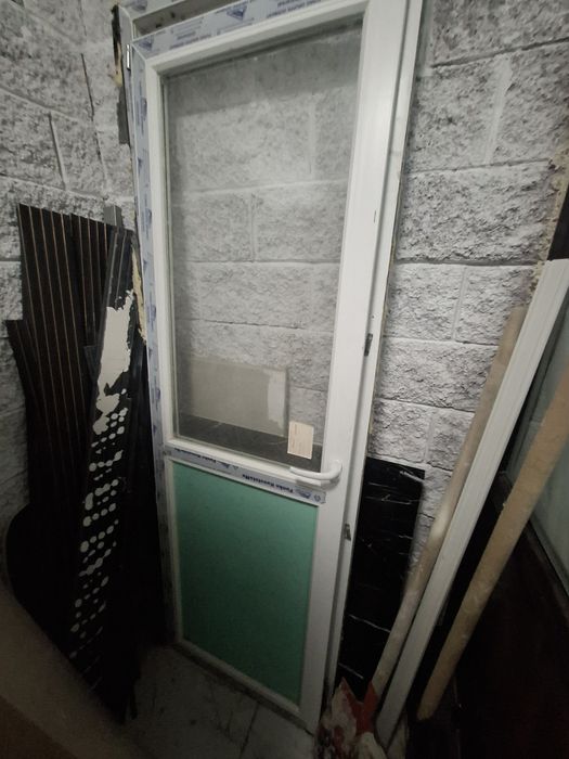 Есік сатылады 10 мың тг