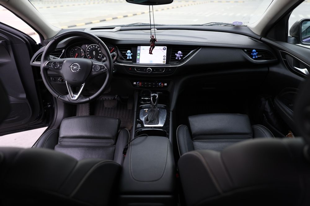 Opel Insignia 2018 1.5 benzina 165 cp
