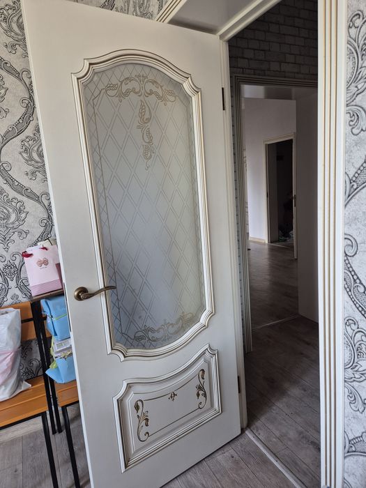 Продам двери б/у