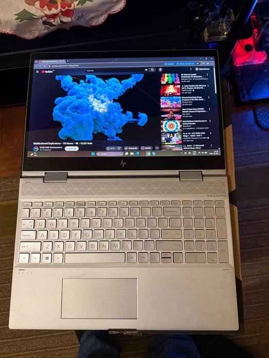 HP Envy x360 15.6” / i7 Gen. 8 / 12GB RAM / SSD 128GB – Vând/Schimb