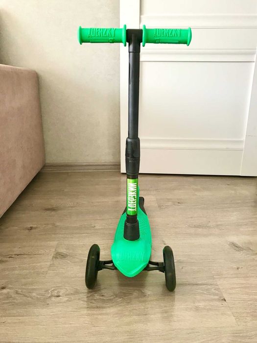 Самокат "Дерзкий" в отличном состоянии!