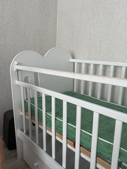 Продам детскую кровать