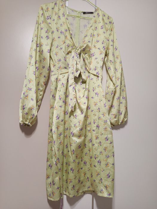 Много запазени рокли