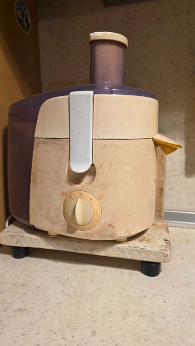 сокоистисквачка Philips работеща