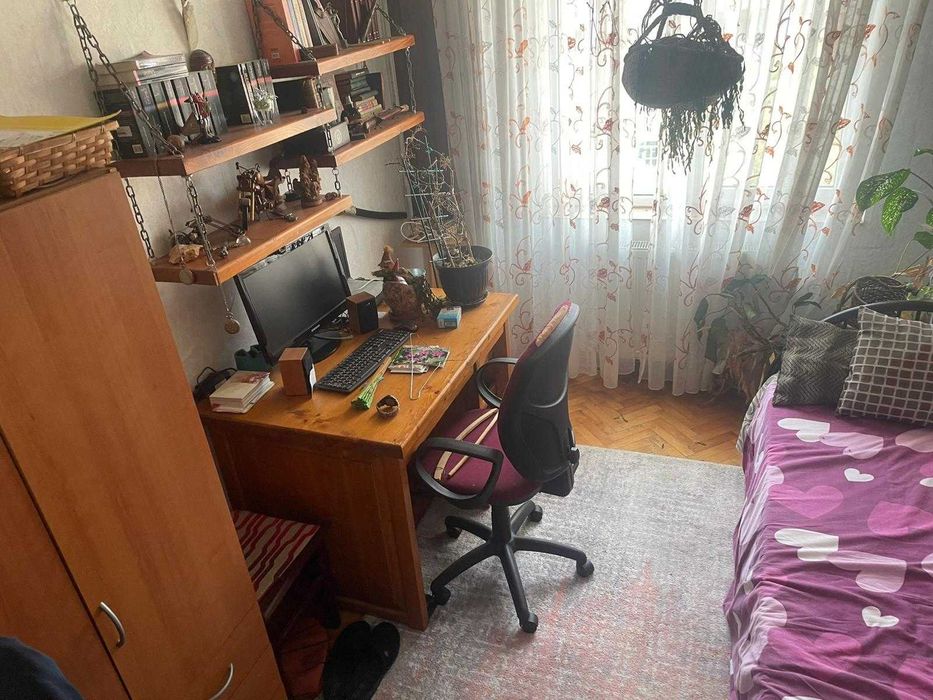 Apartament Central 4 camere Etaj 4 + boxa + garaj - Mag Maramures