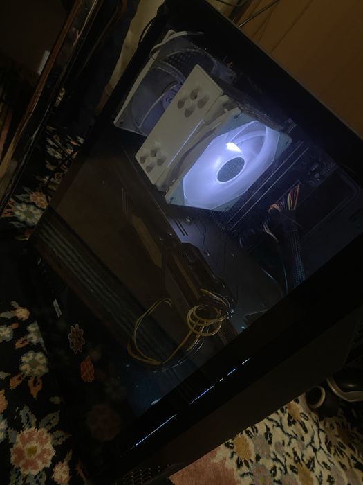 Игровой ПК Core i5-12400F / RX 7700 XT 12GB / 32GB DDR4 / 1TB SSD