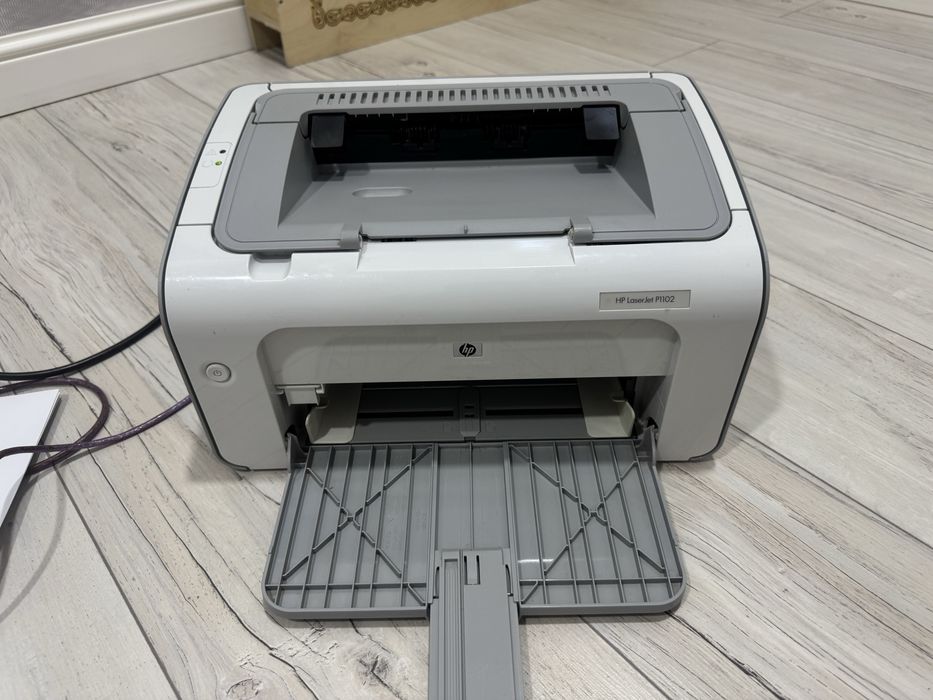 Принтер HP LaserJet P1102