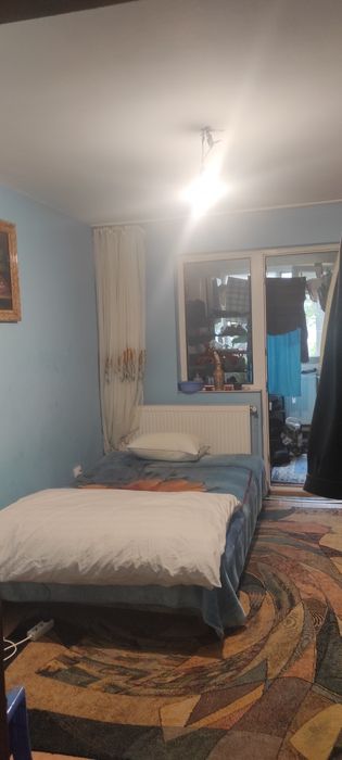 Închiriez garsoniera Războieni