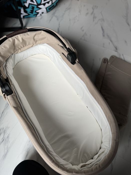 Кош за новородено Cybex Cot S за Balios S Lux