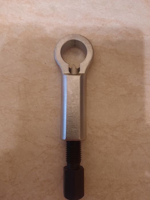 Спецключ для слесаря