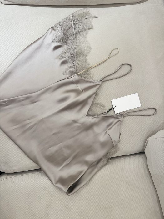 Нови рокли Zara