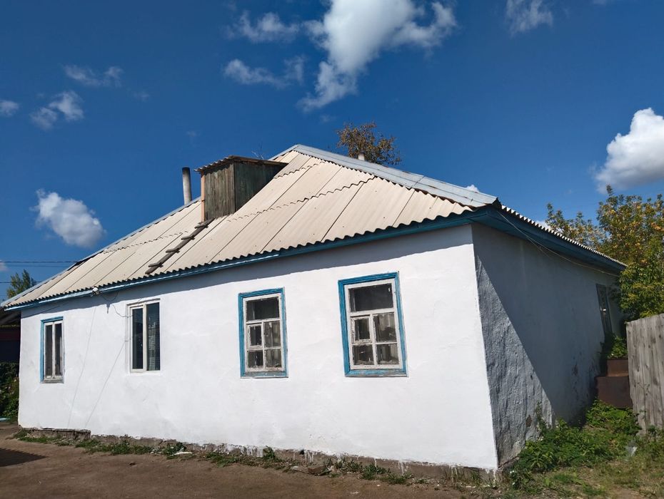 Продам дом в центре Макинска