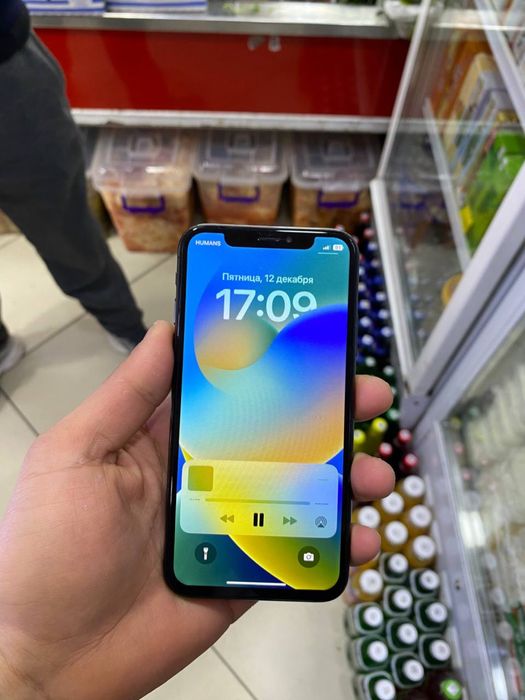 Iphone X sotiladi