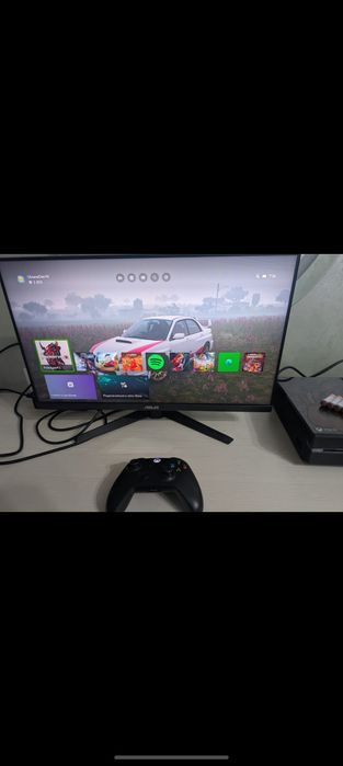 Xbox One 1000gb все работает